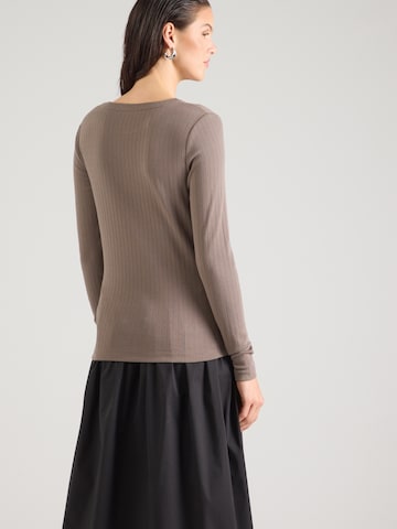 rosemunde - Camiseta 'RWBelmo' en marrón