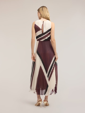 MOTIVI - Vestido en beige