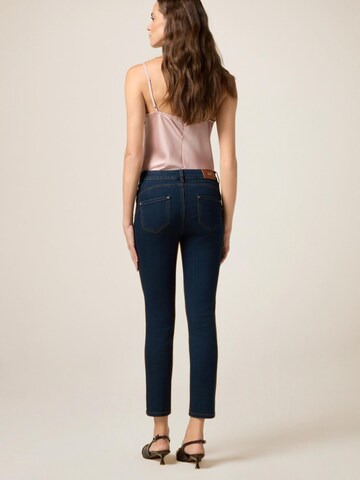 Coupe slim Jean oltre en bleu