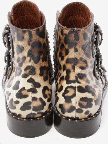 Givenchy Dress Boots in 38 in Mixed colors