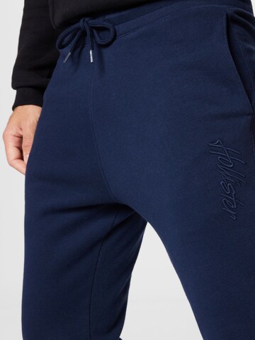 Tapered Pantaloni de la HOLLISTER pe albastru