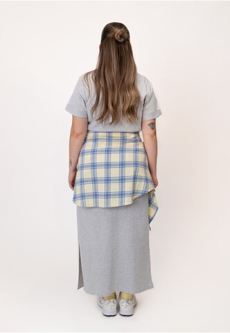 Robe 'Juli' OH APRIL en gris