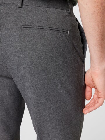 BURTON MENSWEAR LONDON Slimfit Chino kalhoty – šedá