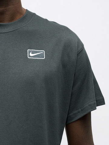 Nike Sportswear Футболка в Серый