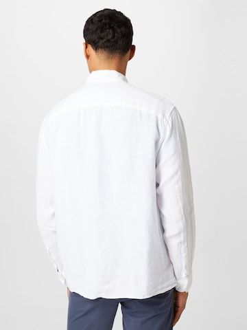 Abercrombie & Fitch - Ajuste regular Camisa en blanco