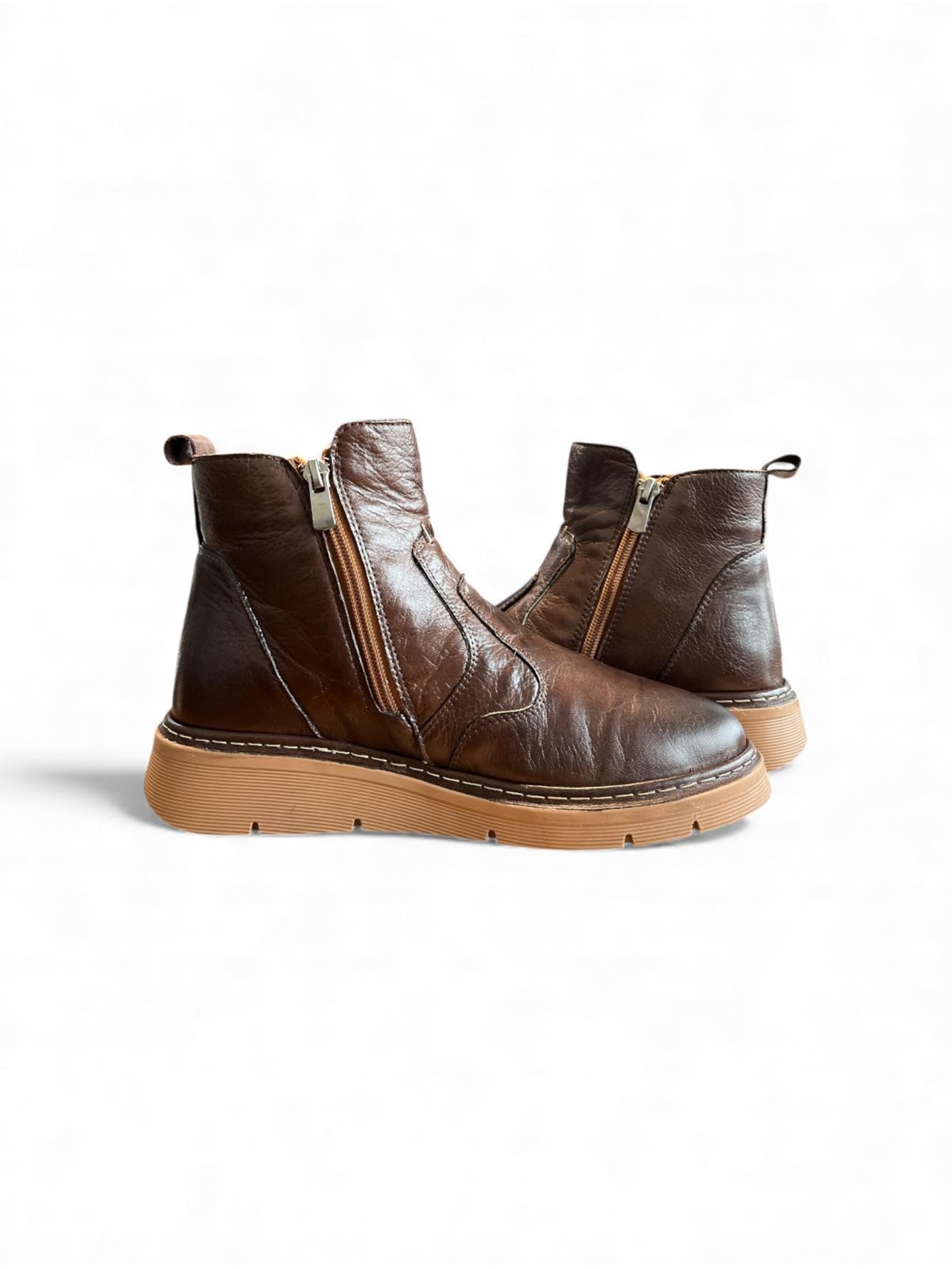 Begoria Boots 'ComfortRise Soft Leather Boot' in Brown