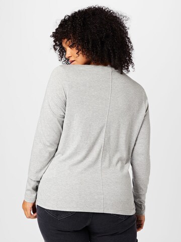 Tommy Hilfiger Curve Shirt in Grau