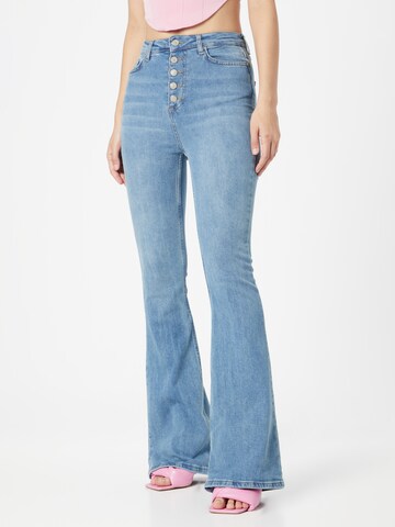 Trendyol Flared Jeans in Blauw: voorkant