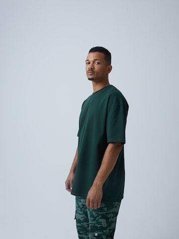 ABOUT YOU x Benny Cristo Shirt 'Hennes' in Green: front