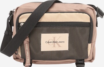 Calvin Klein Jeans Skuldertaske i beige: forside