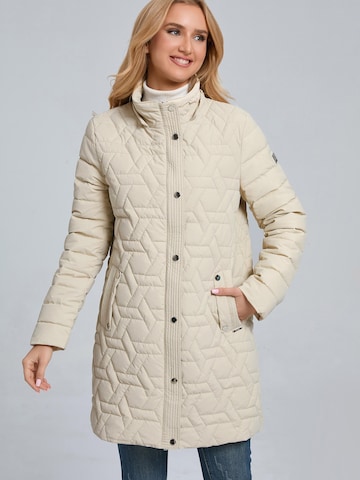 Funk since 1776 Between-Seasons Coat in Beige