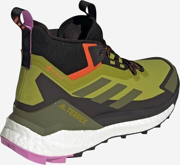 ADIDAS TERREX Bootsit 'Free Hiker 2.0' värissä vihreä