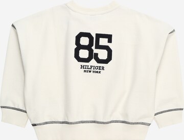 TOMMY HILFIGER Sweatshirt '1985' in Beige