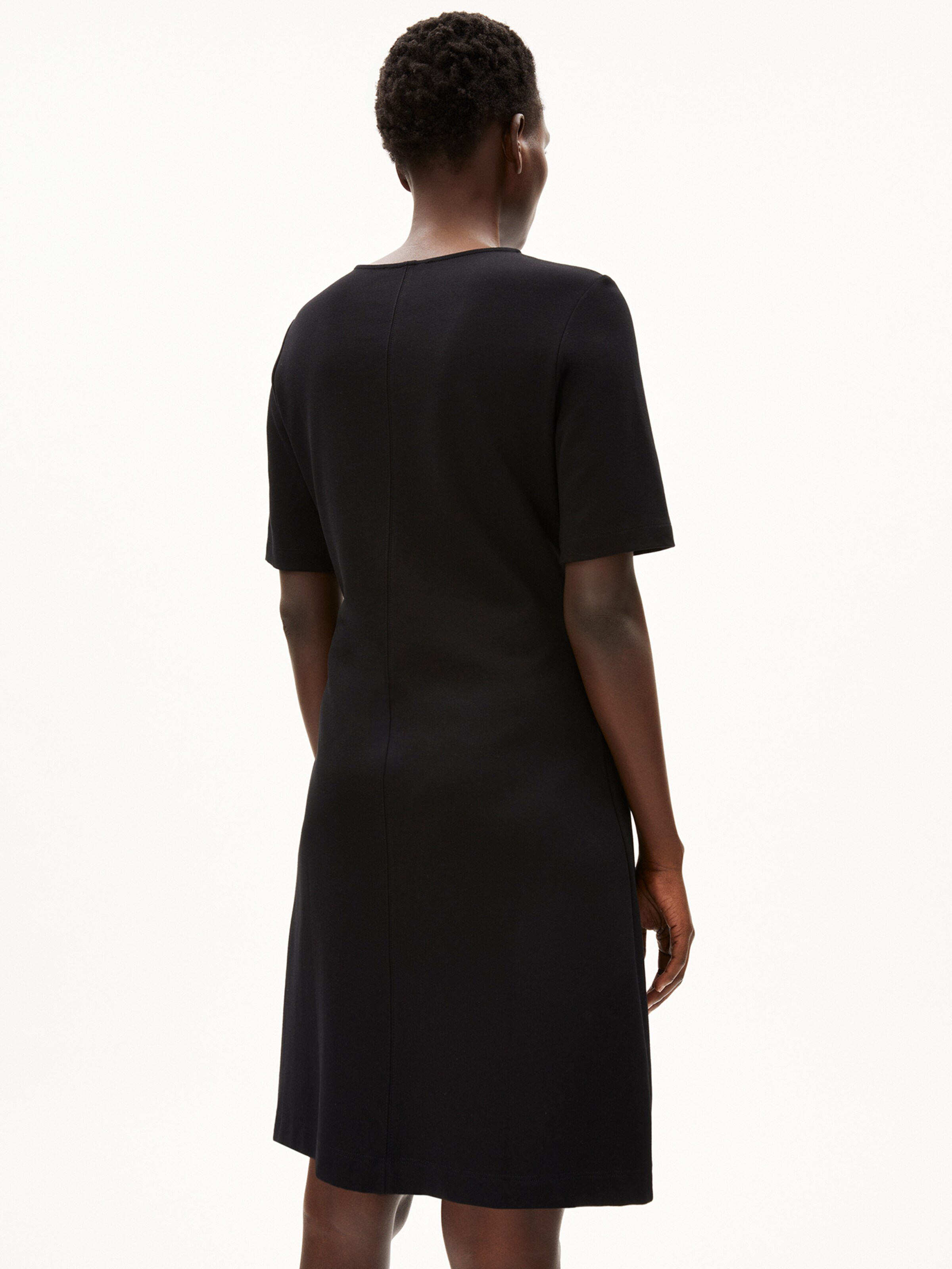 ARMEDANGELS Jurk ' LESJAA ' in Zwart