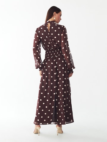 Robe de soirée 'FARLEY' St MRLO en marron