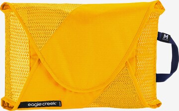 EAGLE CREEK Garment Bag in Yellow: front