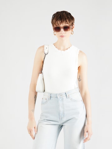 PIECES Knitted Top in White: front