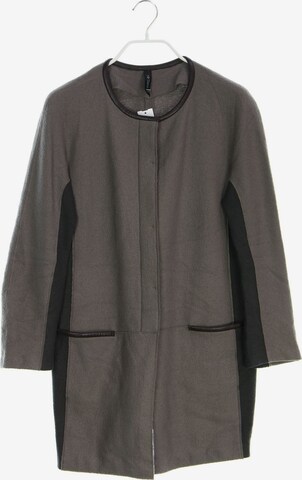 Marc Cain Jacket & Coat in M in Grey: front