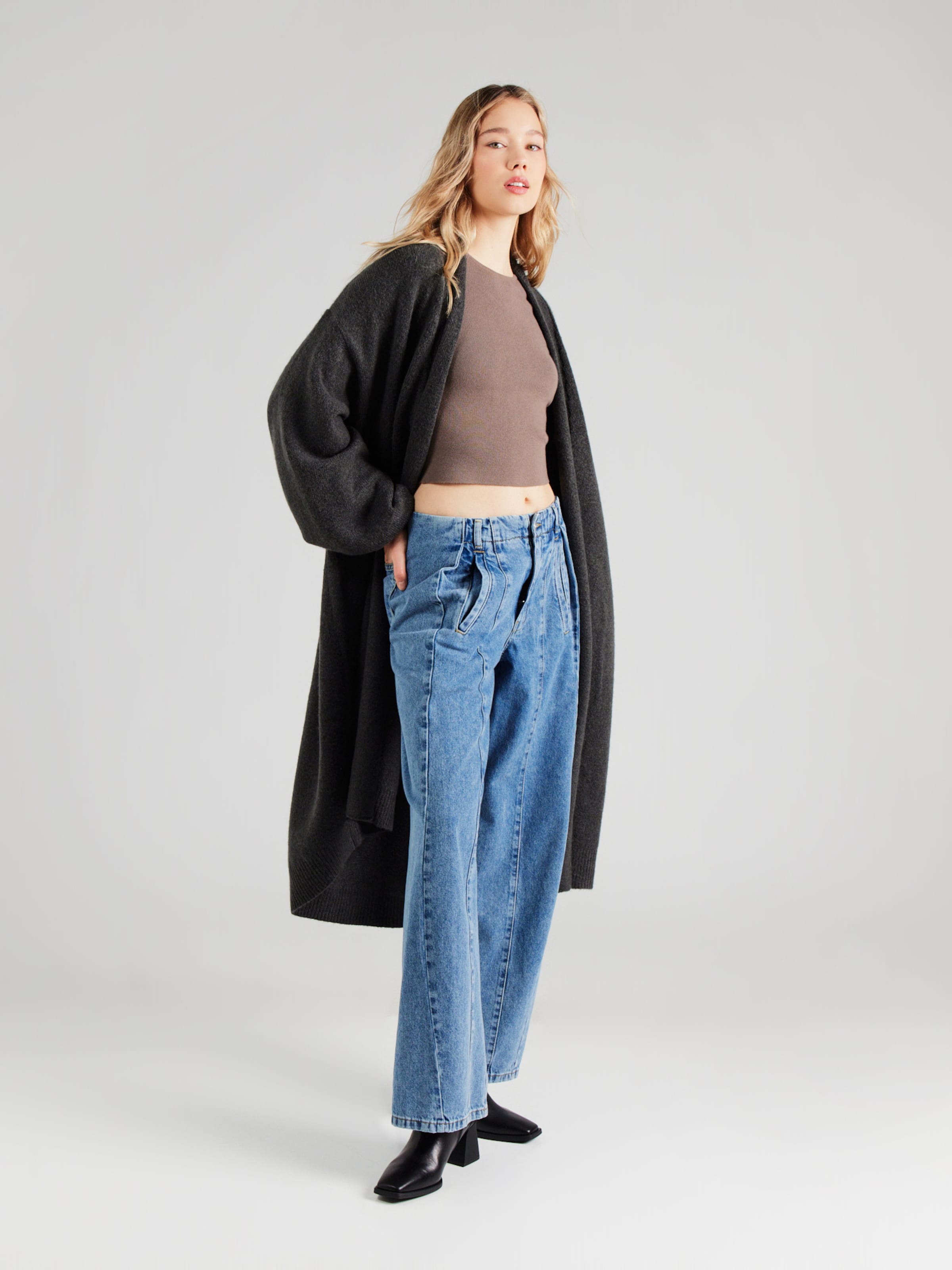 VERSTIQUE Oversized Cardigan in Anthracite | ABOUT YOU