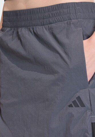 Jupe 'City Tech Woven Zip' ADIDAS SPORTSWEAR en gris