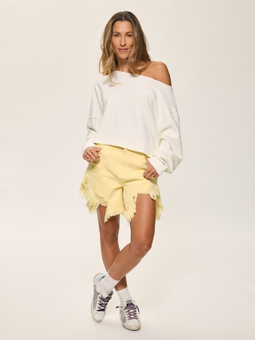 Kamila Šikl Shirt in Wit