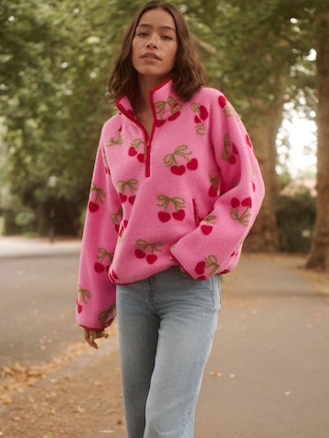 Next Pullover in Pink