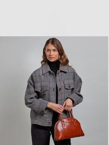 The Bridge Shoulder Bag in Orange