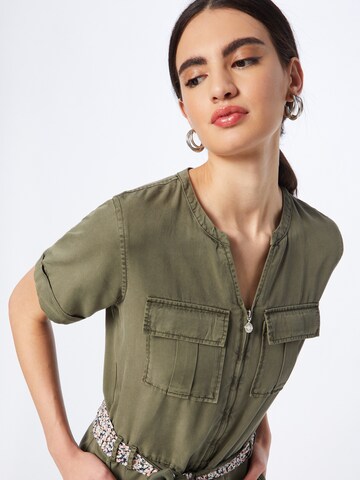 Tuta jumpsuit 'JACO' di Le Temps Des Cerises in verde