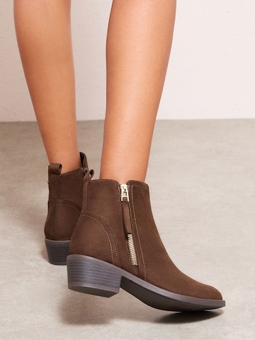 Cizme de la Friends Like These pe maro