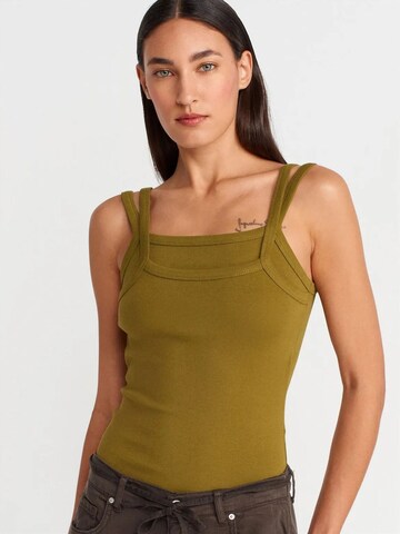 Dilvin Top in Green: front