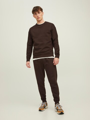 JACK & JONES Tapered Παντελόνι 'Gordon' σε καφέ