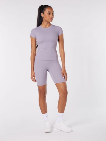 YO-GAYA Sporttop 'Short Sleeve Top' in Lila
