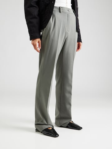 GUESS - Regular Calças com vincos 'NEW CARLA' em cinzento: frente