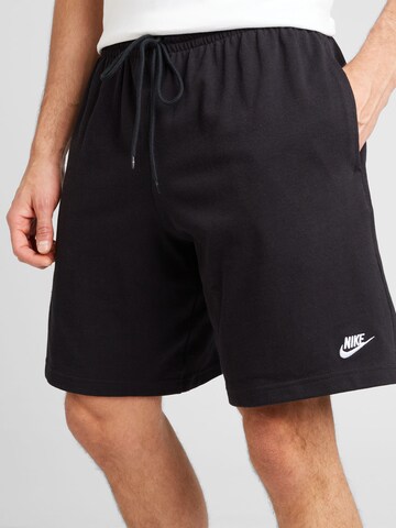 Nike Sportswear - Regular Calças 'Club' em preto