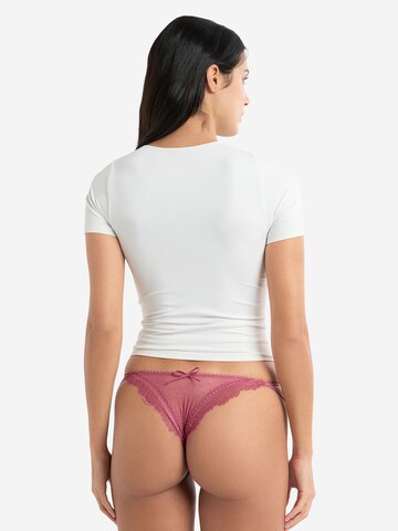 ETAM Thong 'Petra' in Red