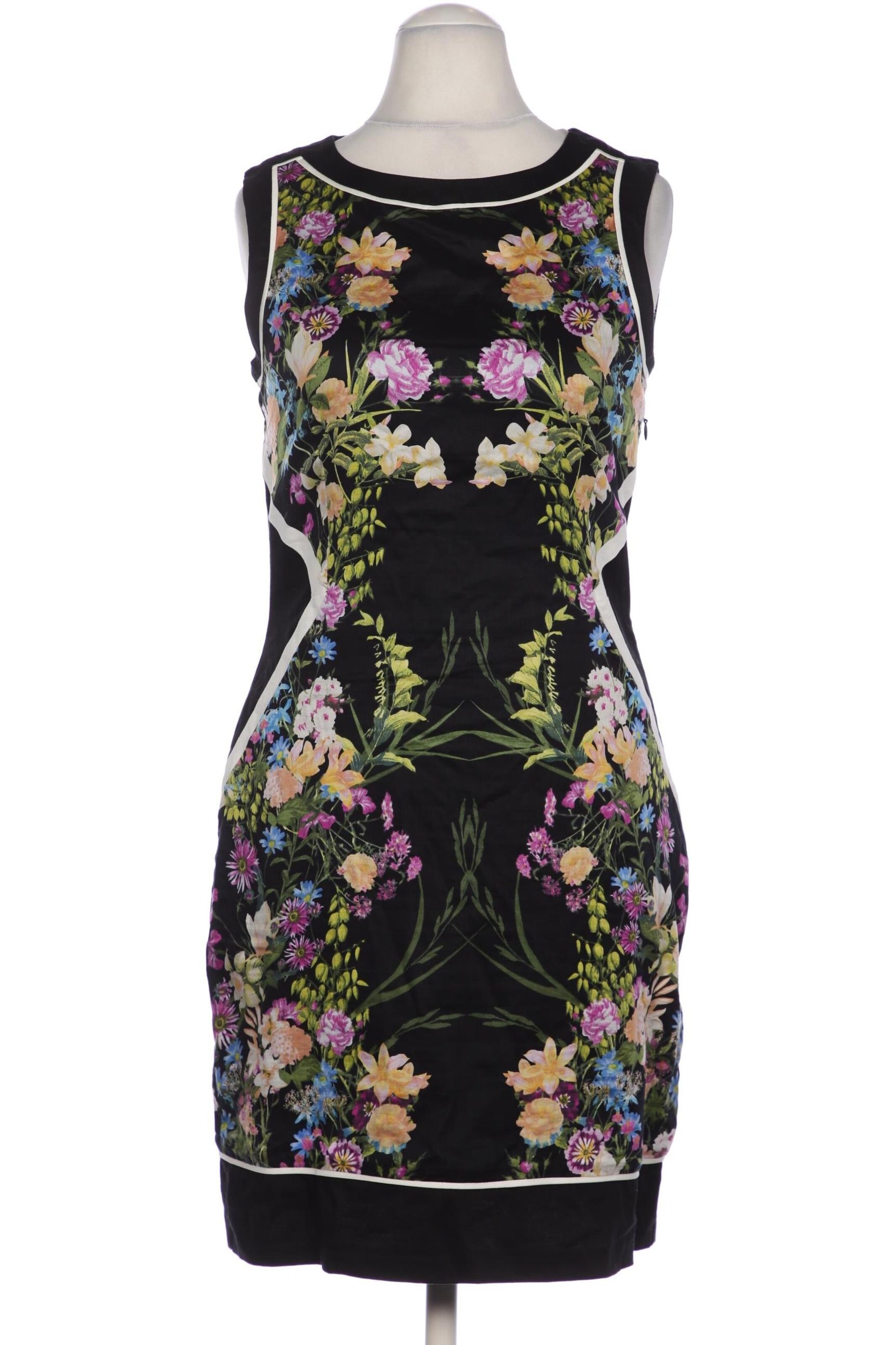 Anna Field Dress in M in Black: front