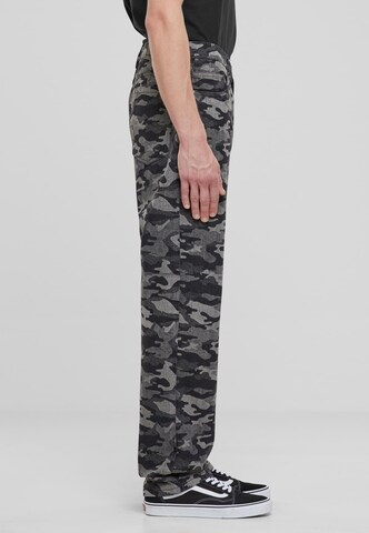 Urban Classics - regular Vaquero 'Laser' en negro