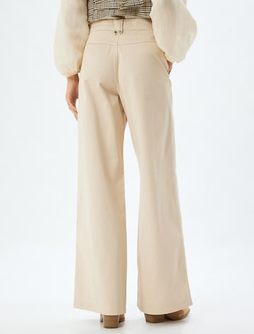 Koton Loose fit Pleat-front trousers in Beige