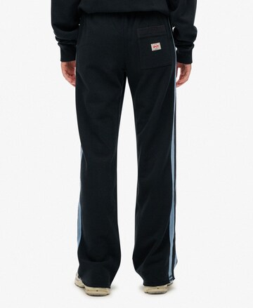 Loosefit Pantalon Superdry en bleu