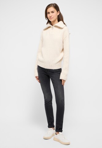 MUSTANG Pullover in Weiß