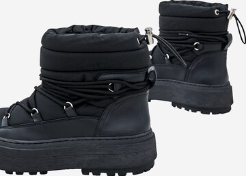 EDITED Boots 'Tabea' in Black