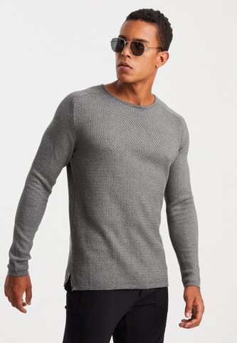 Leif Nelson Sweater in Grey: front