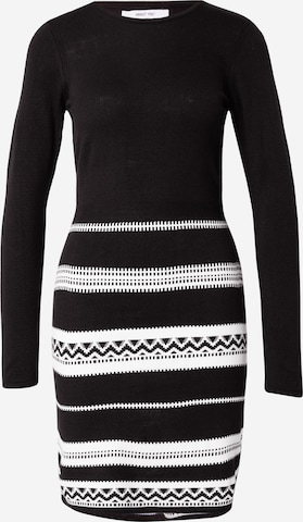 Robes en maille 'Penelope' ABOUT YOU en noir : devant