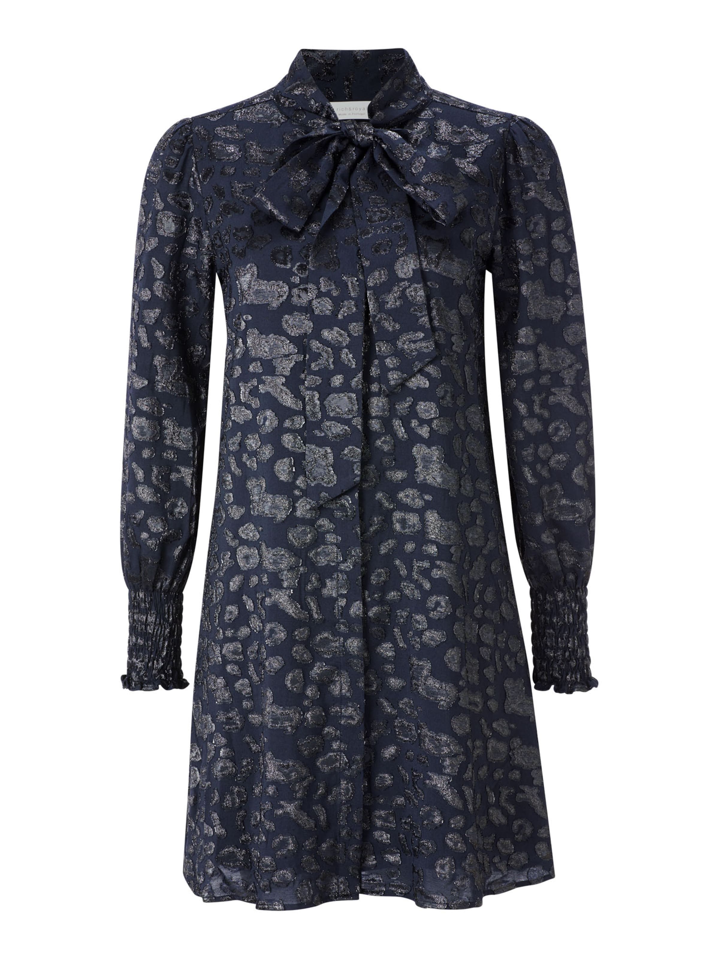 zils Rich & Royal Blūžkleita: no priekšpuses