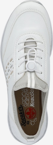 Sneaker bassa di Rieker in bianco