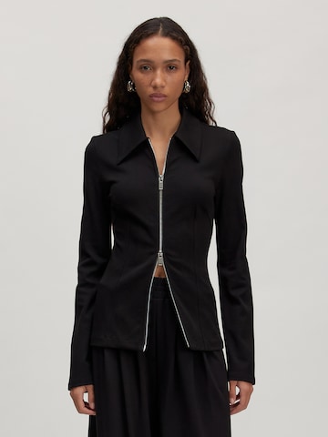 EDITED - Blusa 'Lee' en negro: frente