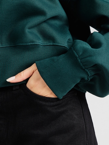 WEEKDAY Sweatshirt 'Yoshi' in Green