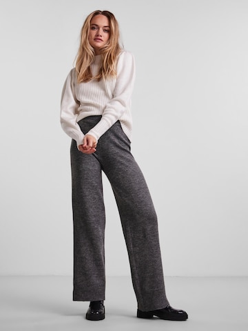 PIECES Wide leg Pants 'Celic' in Grey