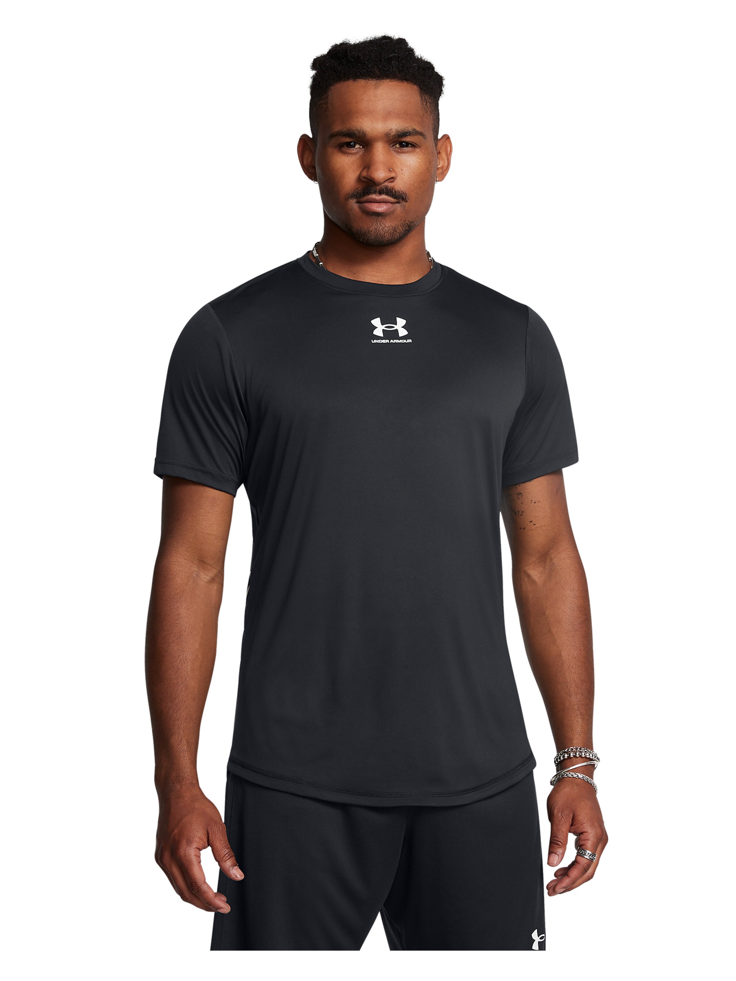 UNDER ARMOUR Functioneel shirt 'Challenger Pro' in Zwart: voorkant