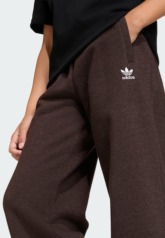 ADIDAS ORIGINALS Loosefit Hose in Braun